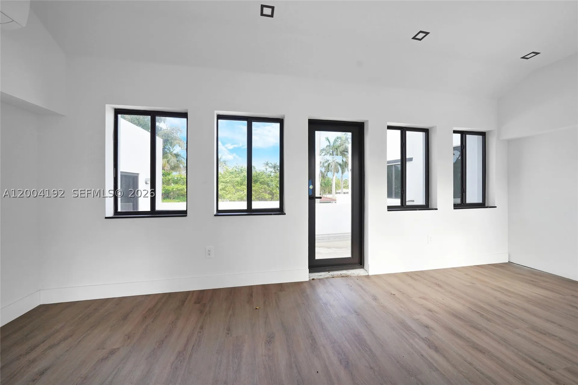 1329 Polk Street Hollywood FL 33019