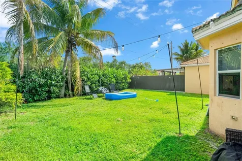 9031 SW 208th Terrace Cutler Bay FL 33189