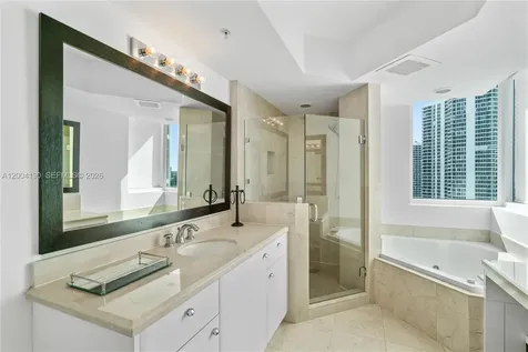 19400 Turnberry Way Aventura FL 33180