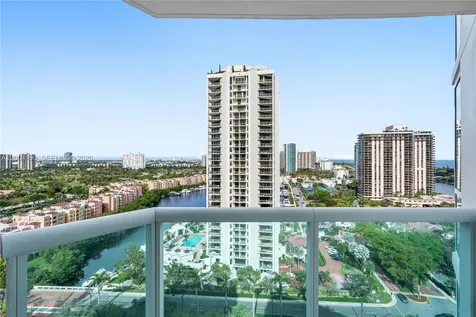 19400 Turnberry Way Aventura FL 33180