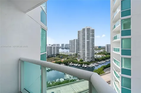 19400 Turnberry Way Aventura FL 33180