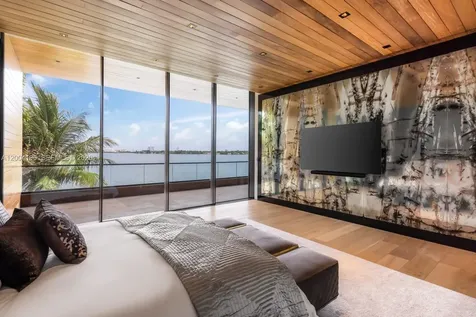 825 E Dilido Drive Miami Beach FL 33139
