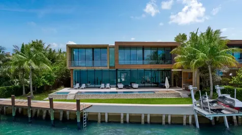 825 E Dilido Drive Miami Beach FL 33139