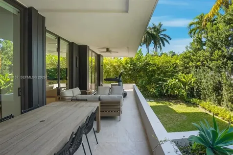 4354 Alton Road Miami Beach FL 33140