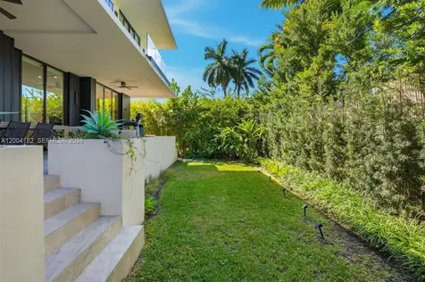 4354 Alton Road Miami Beach FL 33140