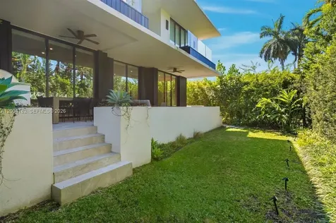 4354 Alton Road Miami Beach FL 33140