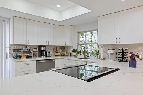 14812 SW 140th Place Miami FL 33186