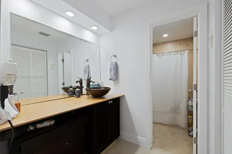 14812 SW 140th Place Miami FL 33186