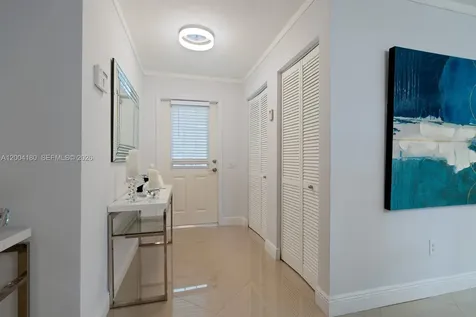 14812 SW 140th Place Miami FL 33186