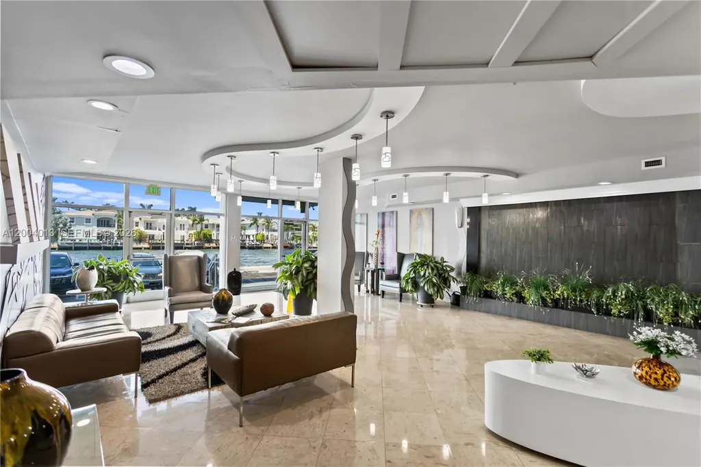 1500 S Ocean Drive Hollywood FL 33019