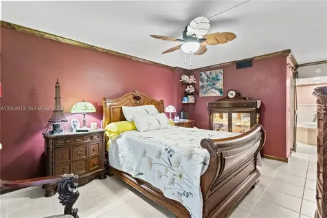 1500 S Ocean Drive Hollywood FL 33019
