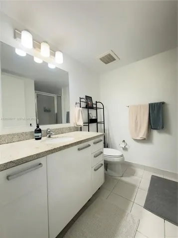 185 SW 7th Street Miami FL 33130