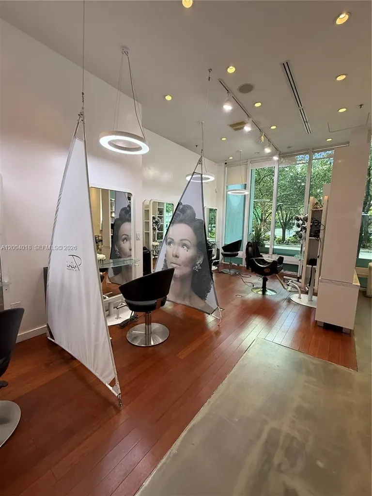 Beauty Salon & Spa In Brickell Miami FL 33131