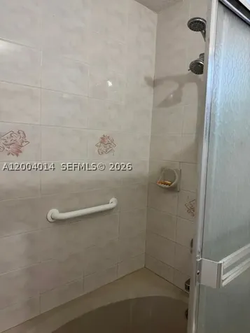 7599 W 4th Court Hialeah FL 33014