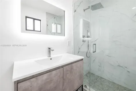 2152 SW 10th Street Miami FL 33135