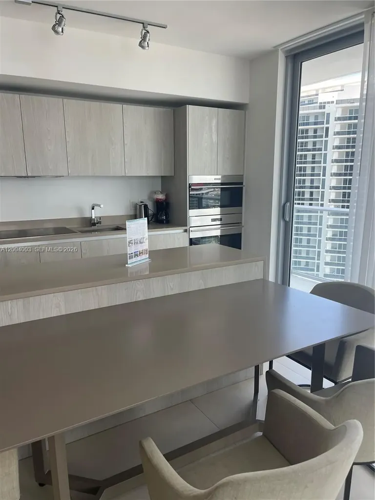 4111 S Ocean Drive Hollywood FL 33019