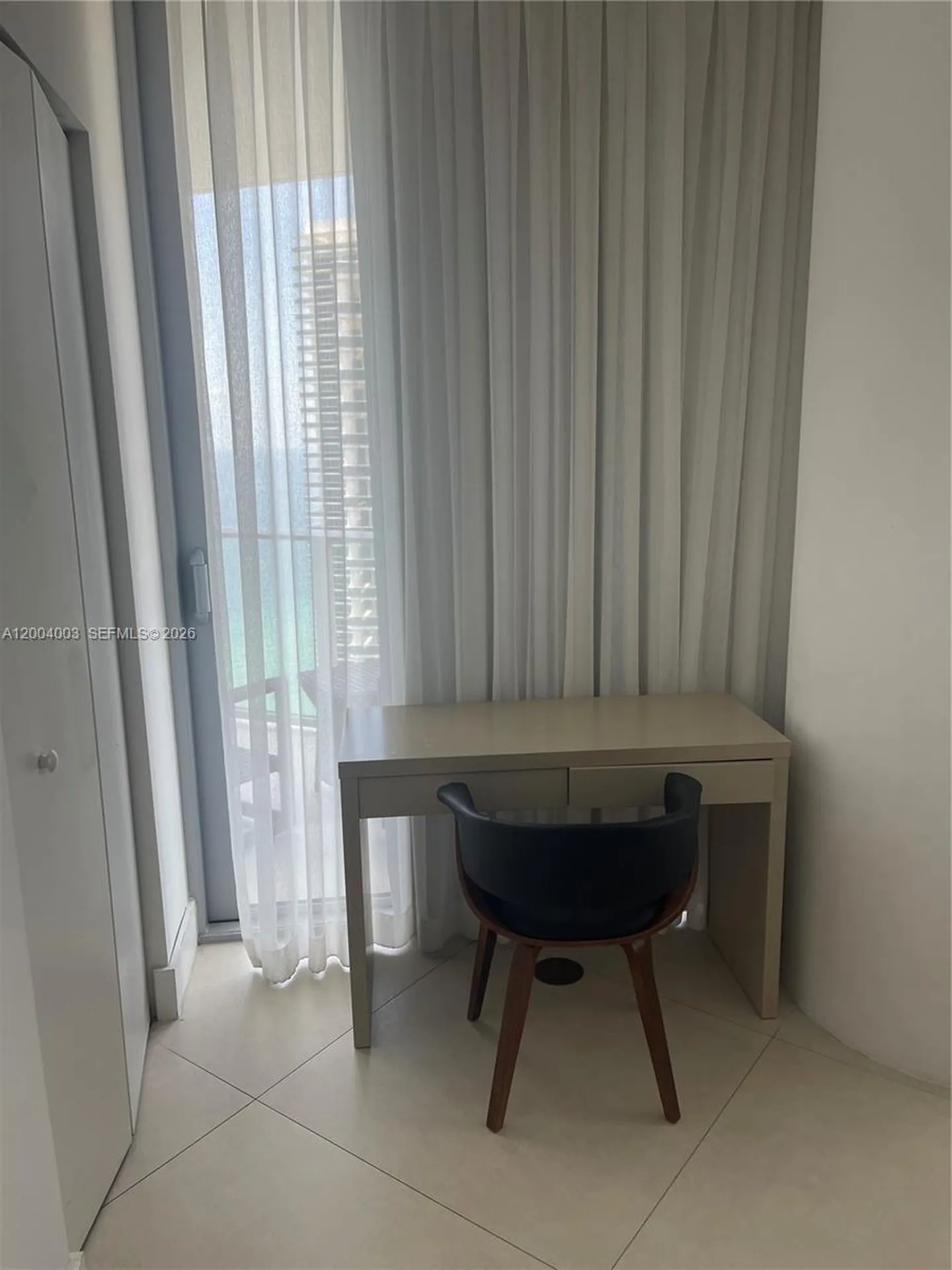 4111 S Ocean Drive Hollywood FL 33019