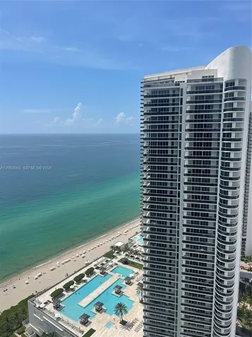 4111 S Ocean Drive Hollywood FL 33019