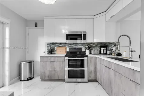 15134 SW 94th Terrace Miami FL 33196