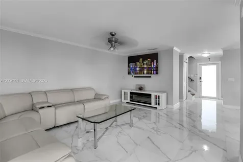15134 SW 94th Terrace Miami FL 33196