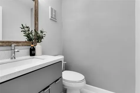 15134 SW 94th Terrace Miami FL 33196