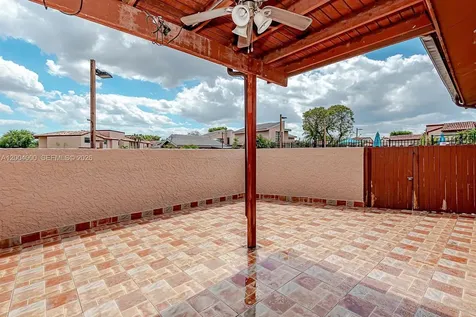 740 NW 105th Place Miami FL 33172