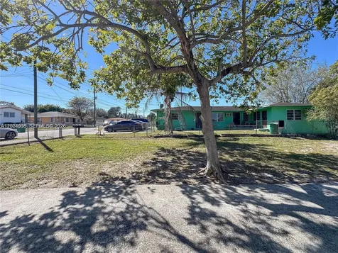 2255 NW 60th Street Miami FL 33142
