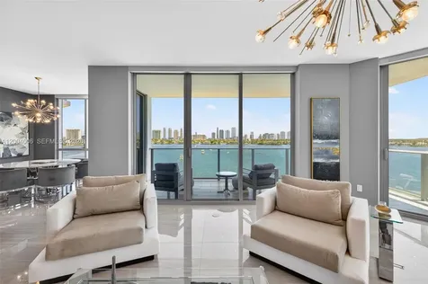 17111 Biscayne Boulevard North Miami Beach FL 33160
