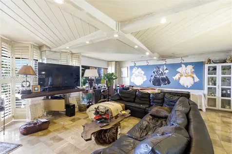 1800 NE 114th Street Miami FL 33181