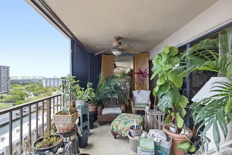 1800 NE 114th Street Miami FL 33181