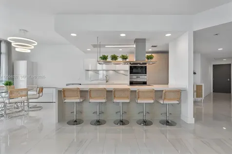 17301 Biscayne Boulevard North Miami Beach FL 33160