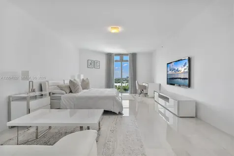 17301 Biscayne Boulevard North Miami Beach FL 33160