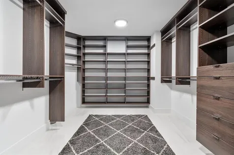 17301 Biscayne Boulevard North Miami Beach FL 33160