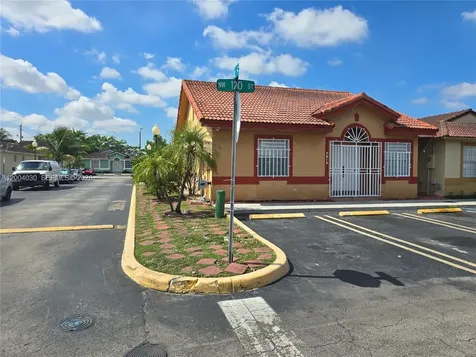 9018 NW 120th Street Hialeah Gardens FL 33018