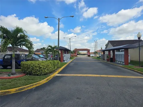 9018 NW 120th Street Hialeah Gardens FL 33018