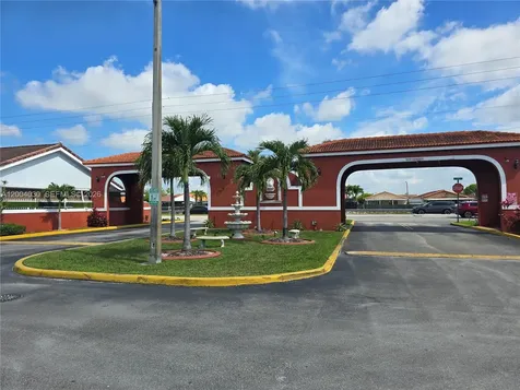 9018 NW 120th Street Hialeah Gardens FL 33018