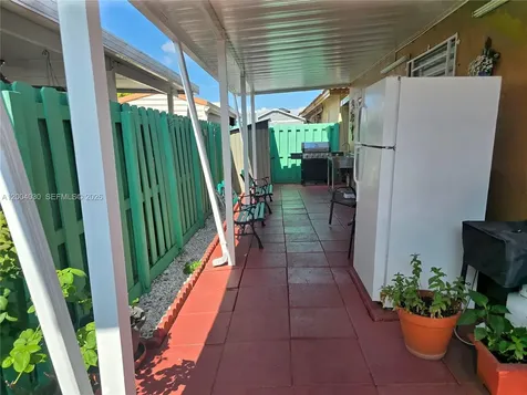 9018 NW 120th Street Hialeah Gardens FL 33018