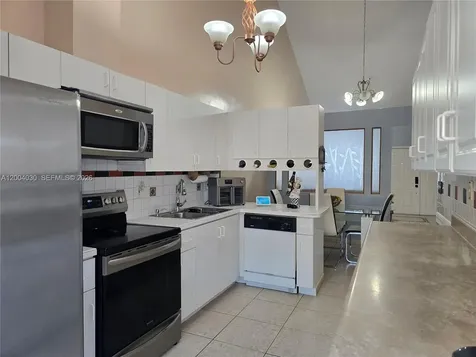 9018 NW 120th Street Hialeah Gardens FL 33018