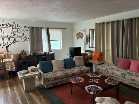 1440 NE 174th Street North Miami Beach FL 33162