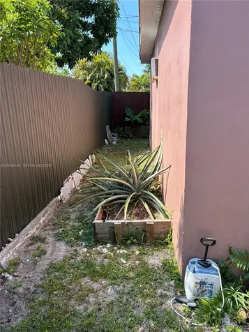 1440 NE 174th Street North Miami Beach FL 33162