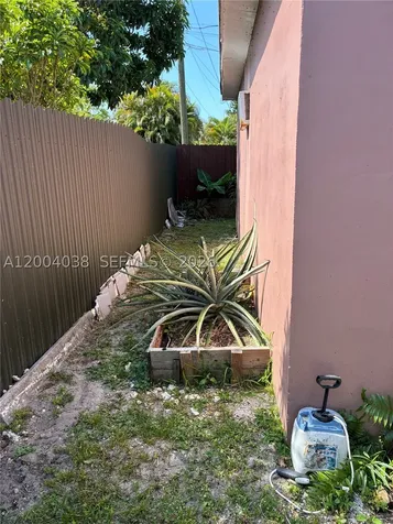 1440 NE 174th Street North Miami Beach FL 33162