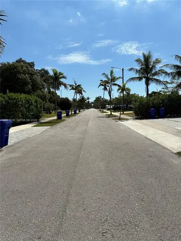 1440 NE 174th Street North Miami Beach FL 33162