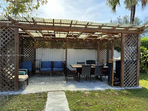1440 NE 174th Street North Miami Beach FL 33162