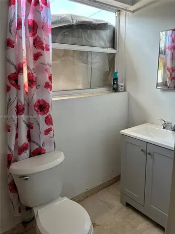 1440 NE 174th Street North Miami Beach FL 33162