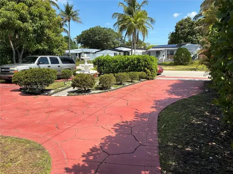 1440 NE 174th Street North Miami Beach FL 33162