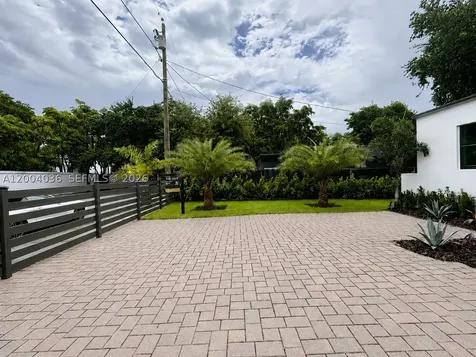 666 NE 62nd Street Miami FL 33138