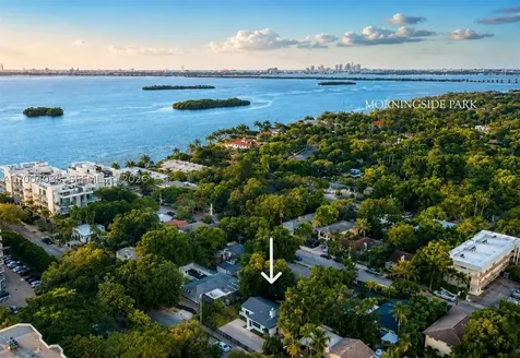 666 NE 62nd Street Miami FL 33138