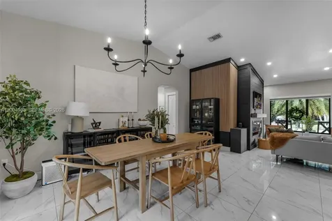 15465 SW 114 Street Miami FL 33196