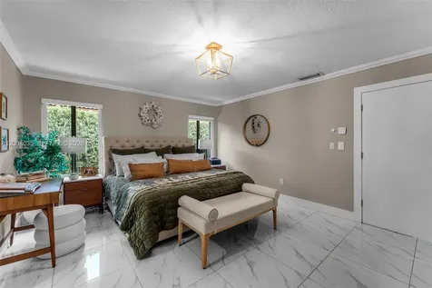 15465 SW 114 Street Miami FL 33196