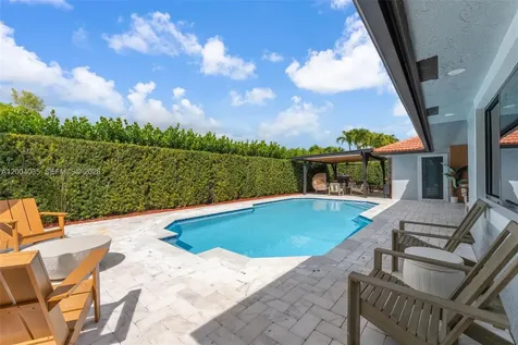 15465 SW 114 Street Miami FL 33196